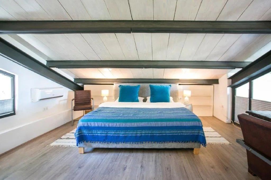 Villa Tarifa Lodge