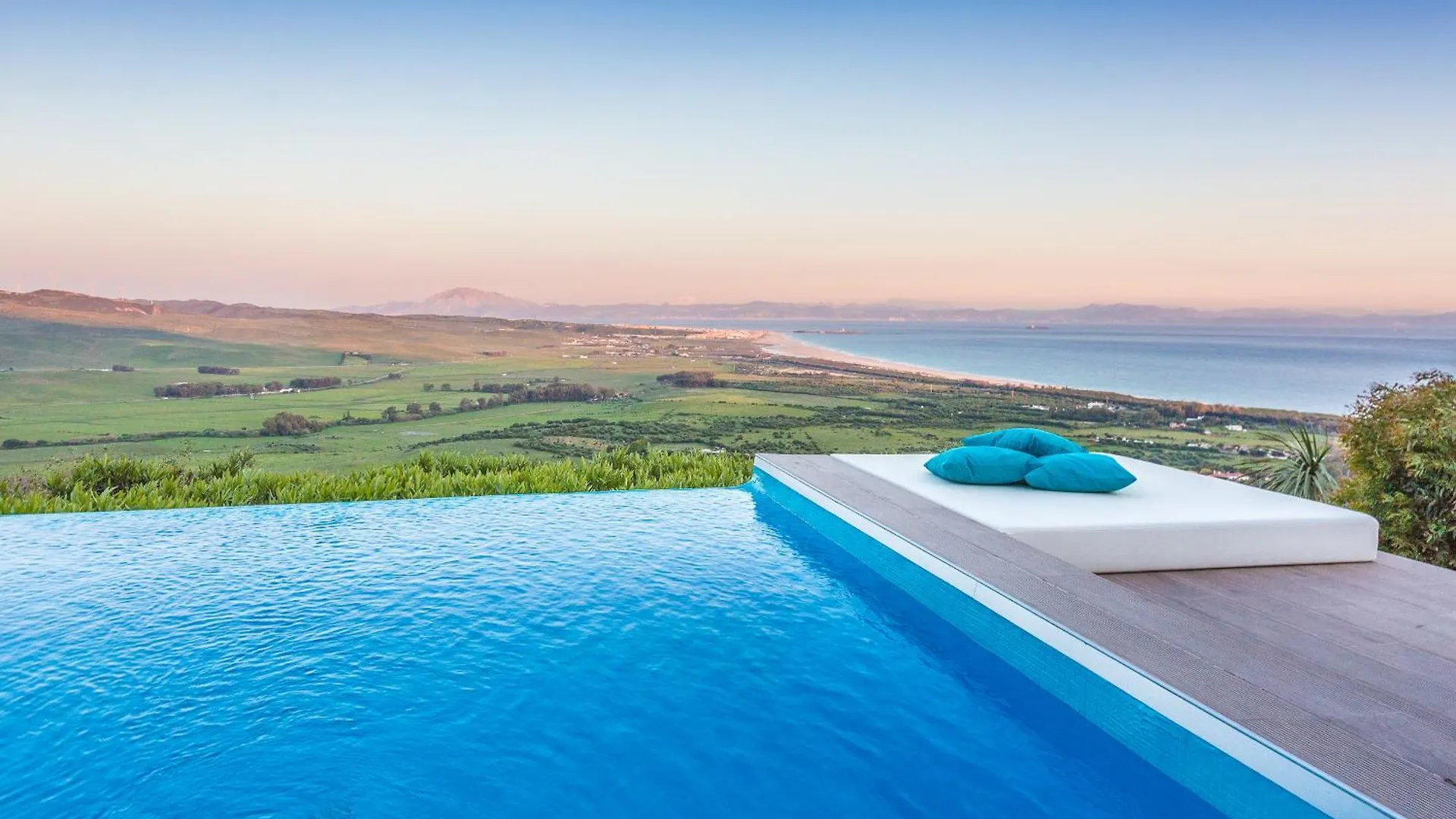 Villa Tarifa Lodge